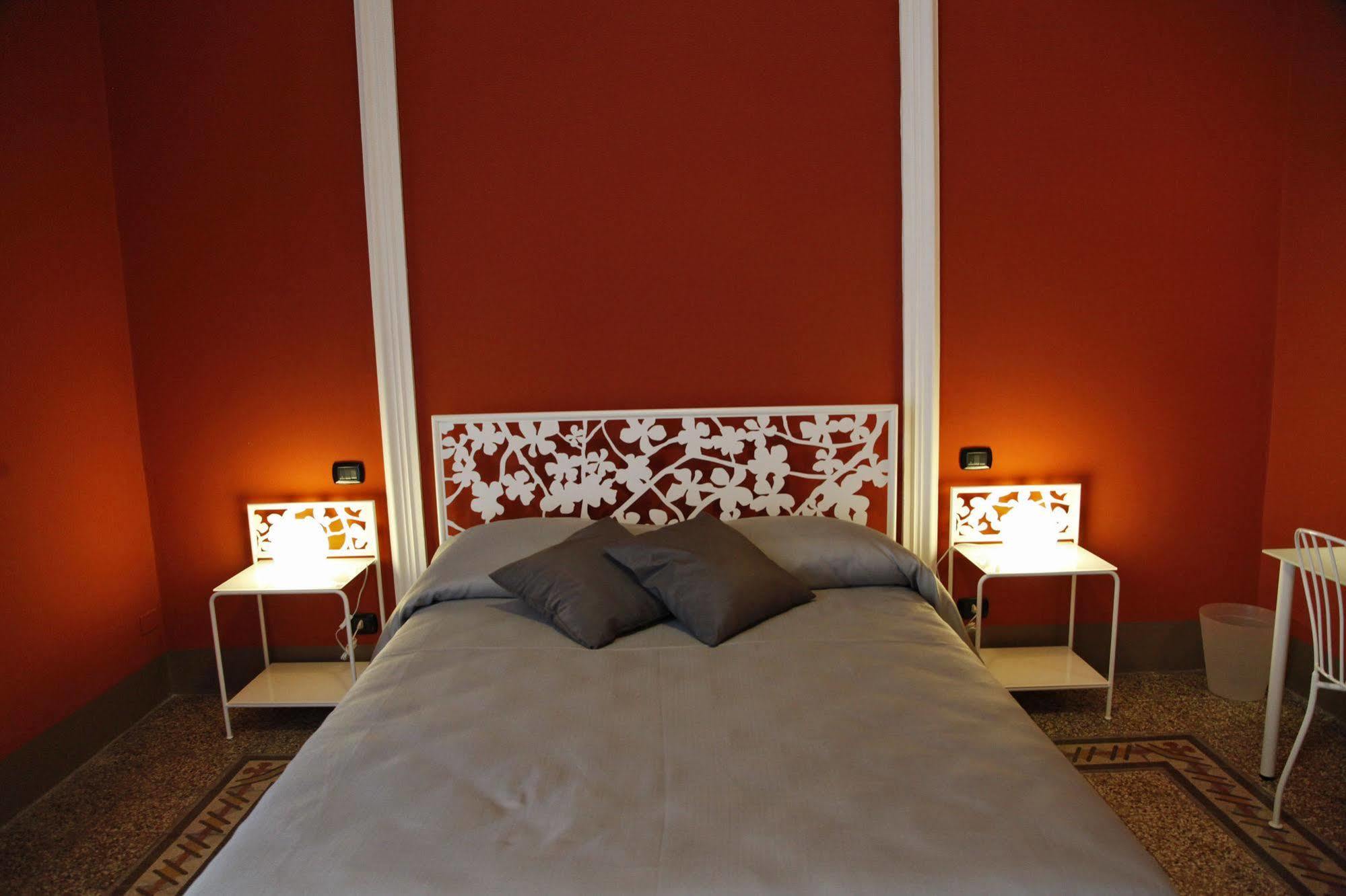 B&B Nel Cuore Di CTA Exterior foto